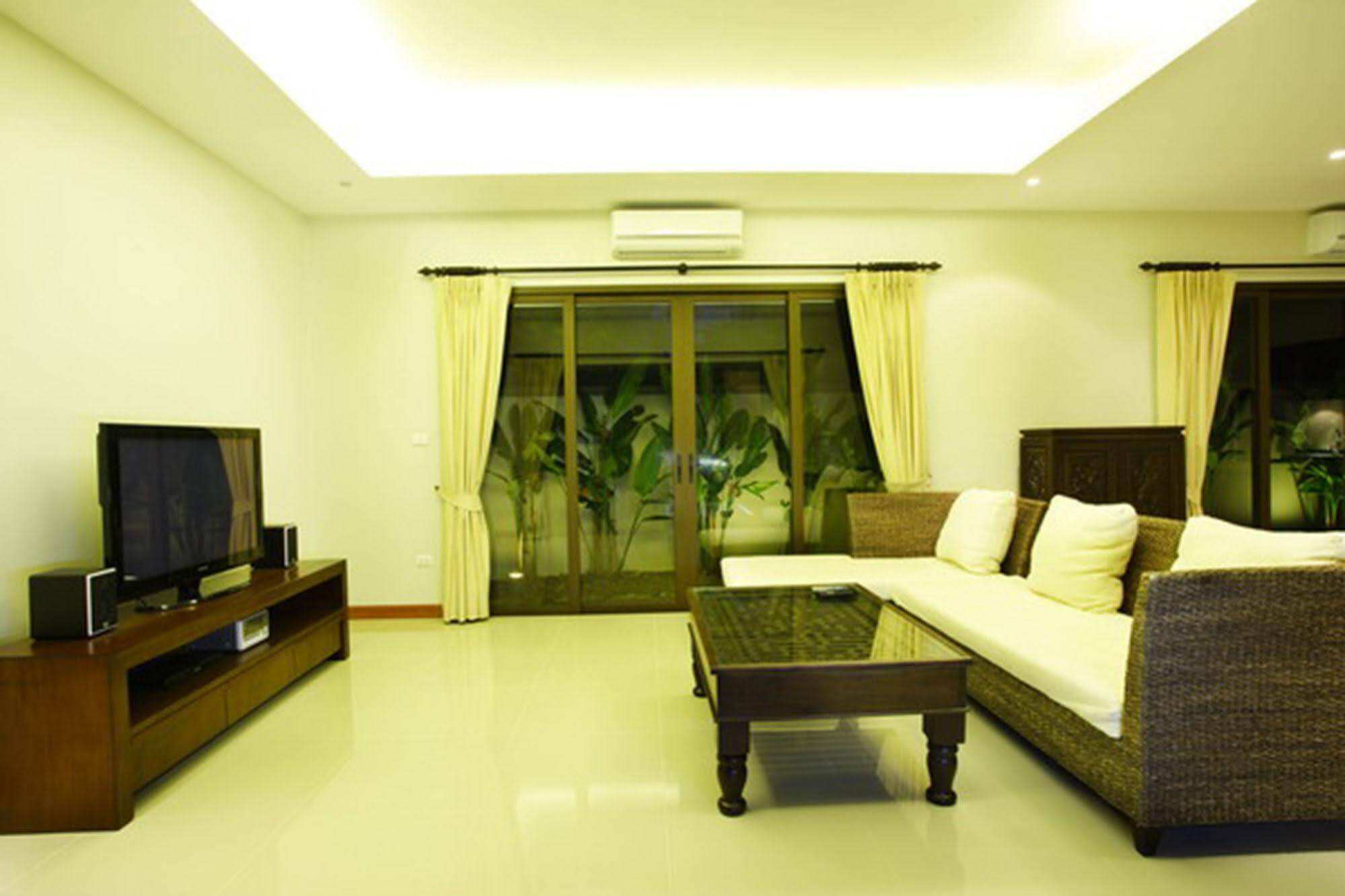 Villa Lombok By Holiplanet Rawai Exterior photo