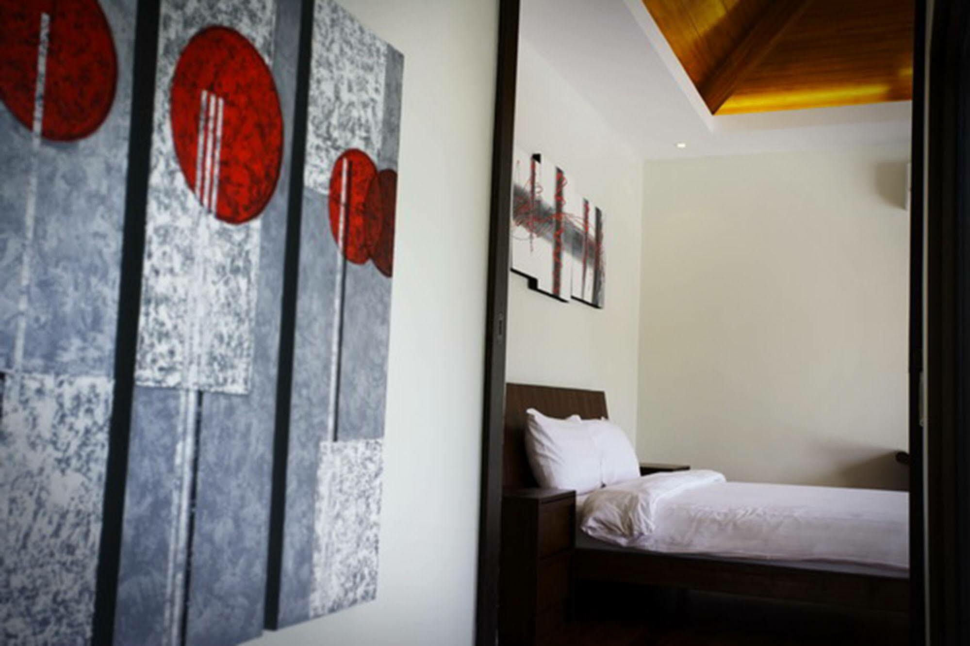 Villa Lombok By Holiplanet Rawai Exterior photo