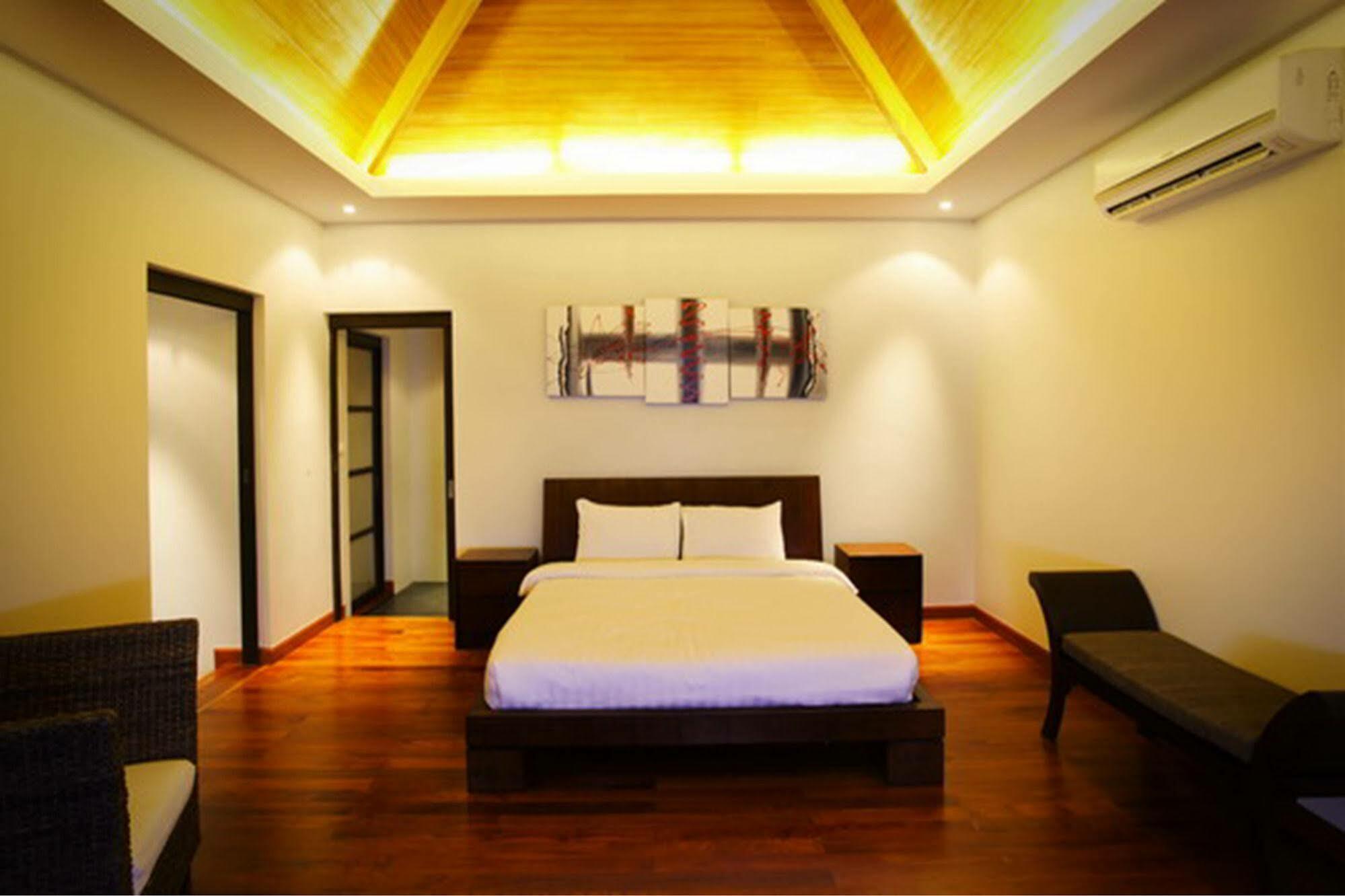 Villa Lombok By Holiplanet Rawai Exterior photo
