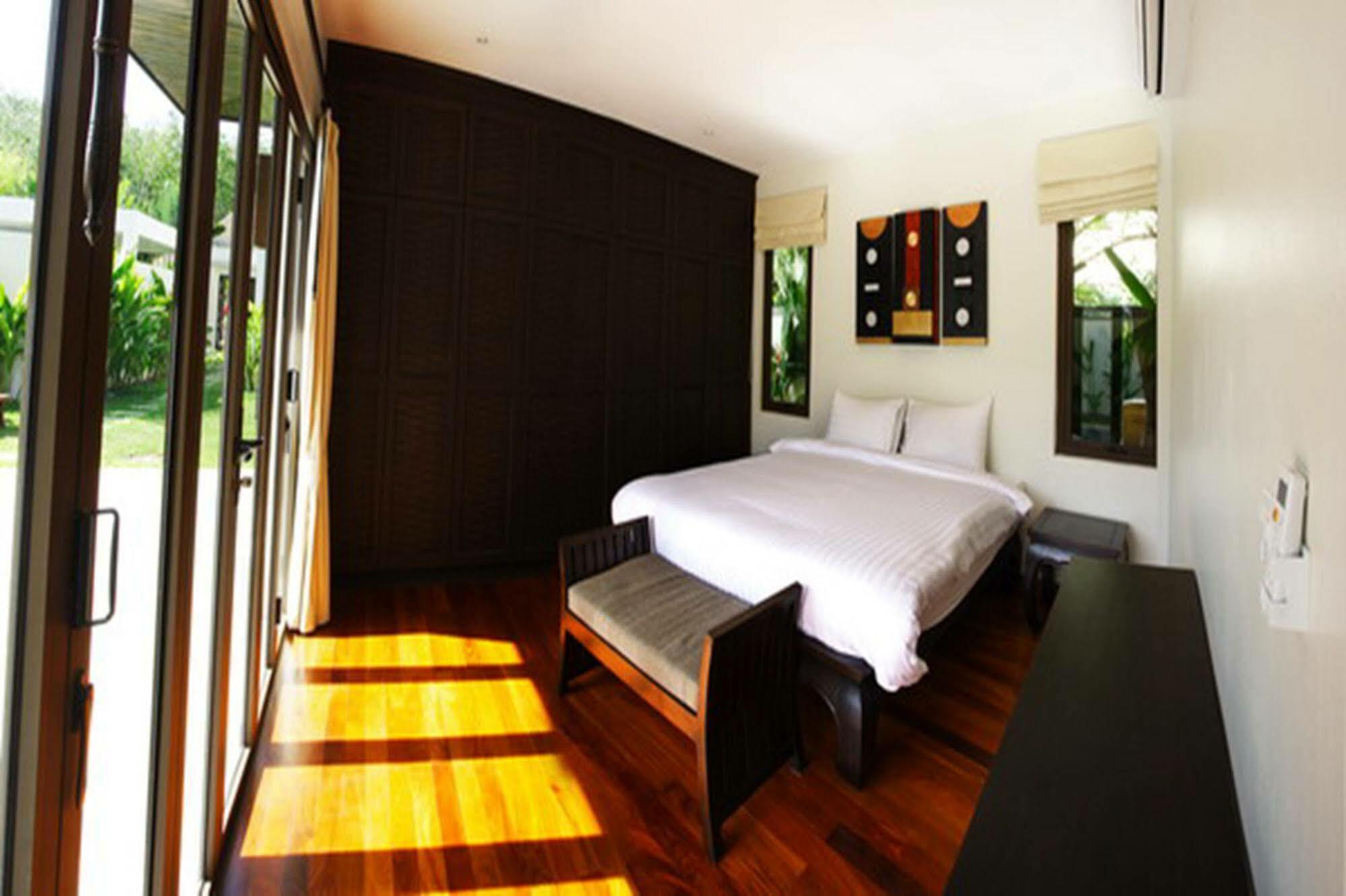 Villa Lombok By Holiplanet Rawai Exterior photo